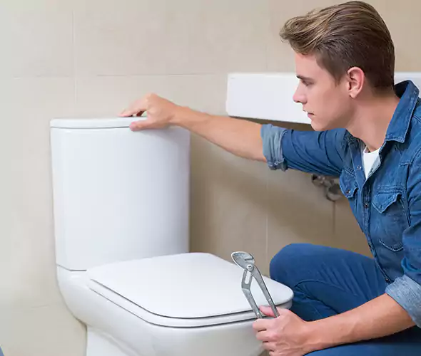 Expert Plumber for Toilet Replacement in Mukilteo, WA: Schedule Affordable Toilet Replacement Services with Us