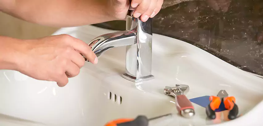 Bathtub Faucet Replacement in Mukilteo